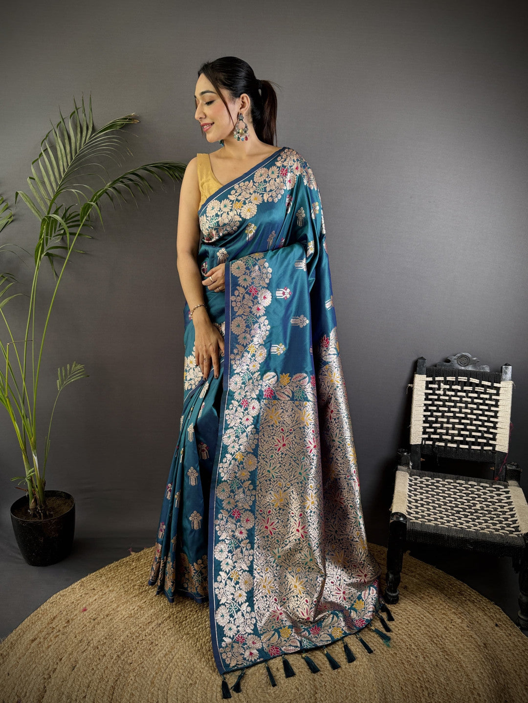 Firoji Premium Banarasi Silk Saree With Meenakari Zari Weaving Work