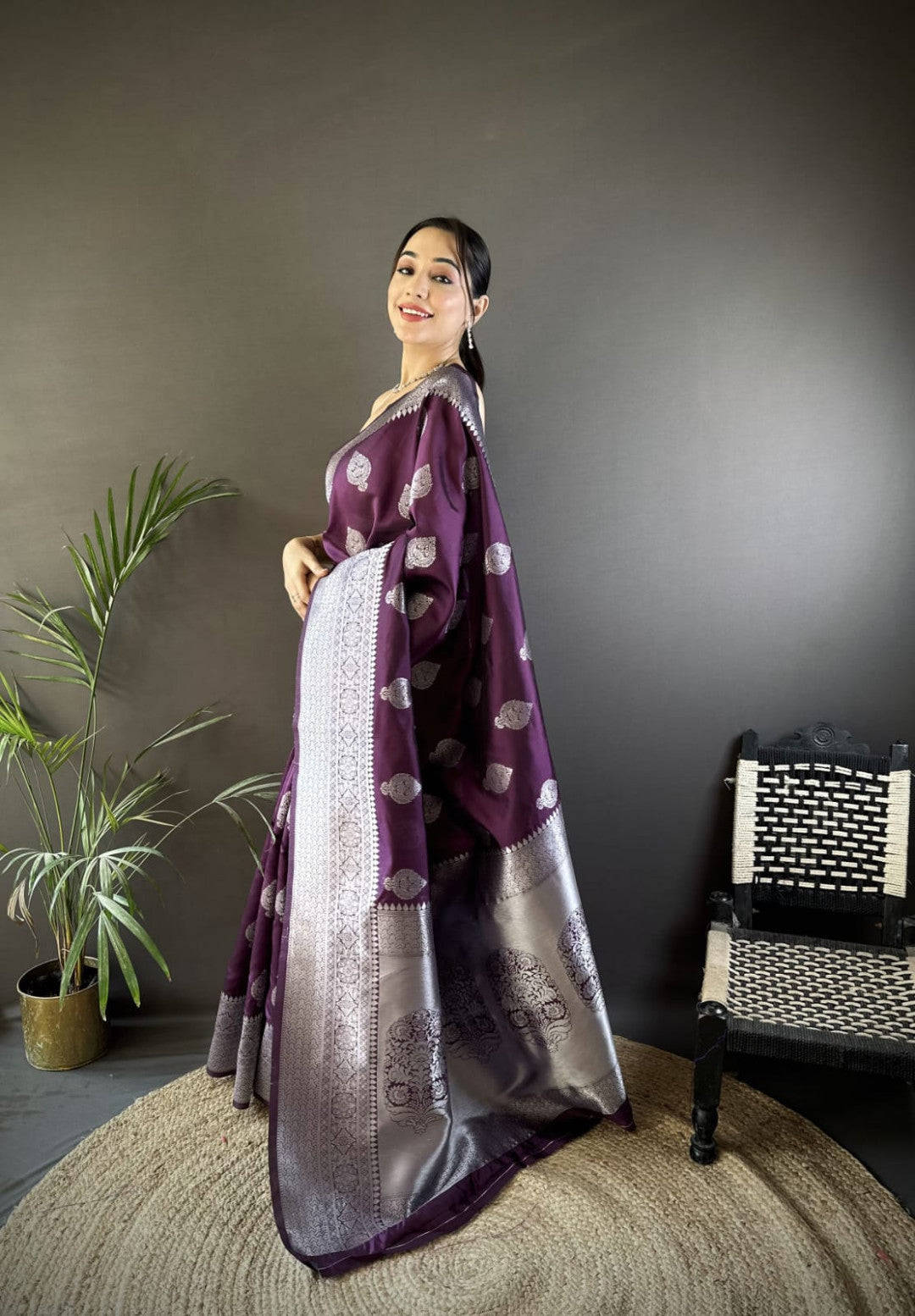 Traditional Banarasi Silk Saree With Zari Weaving Work