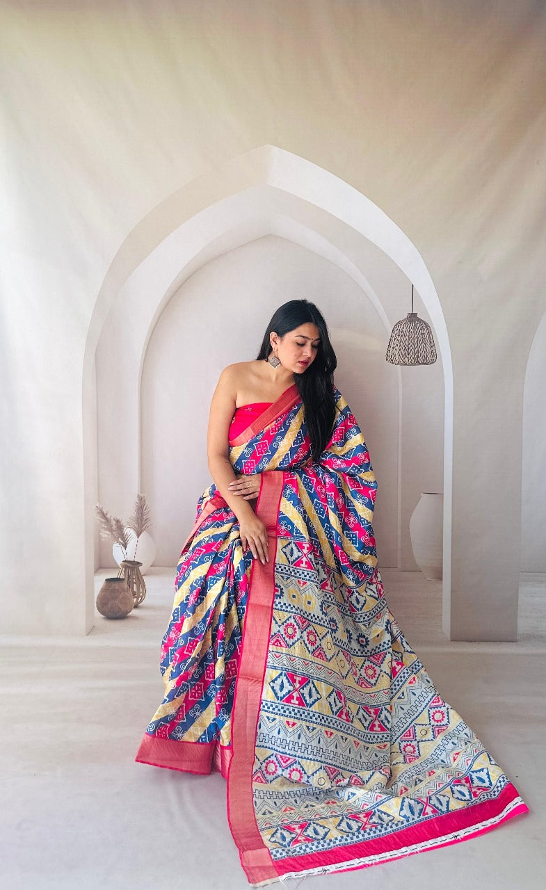 Flowy Dola Silk Saree With Digital Printed Work