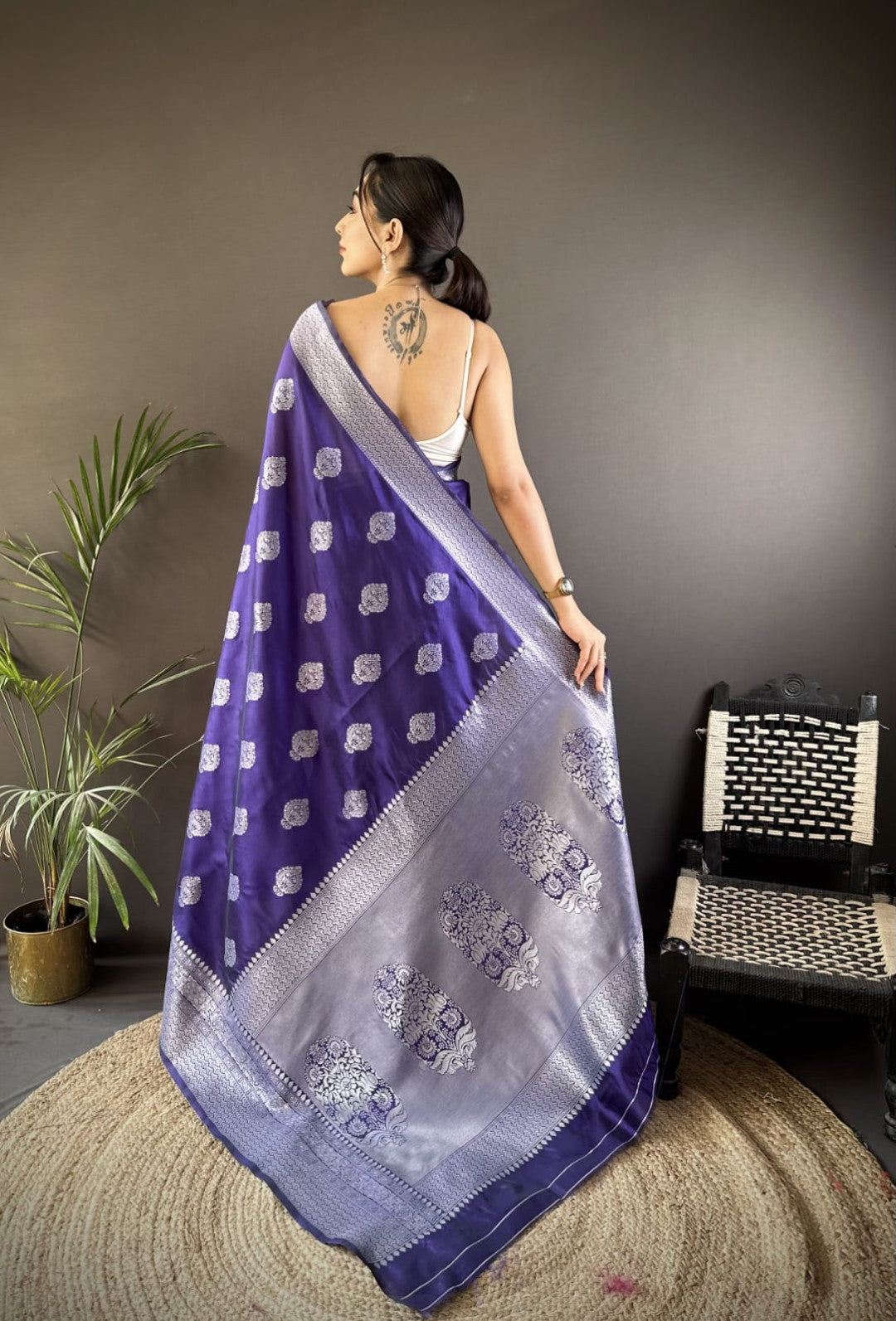 Traditional Banarasi Silk Saree With Zari Weaving Work