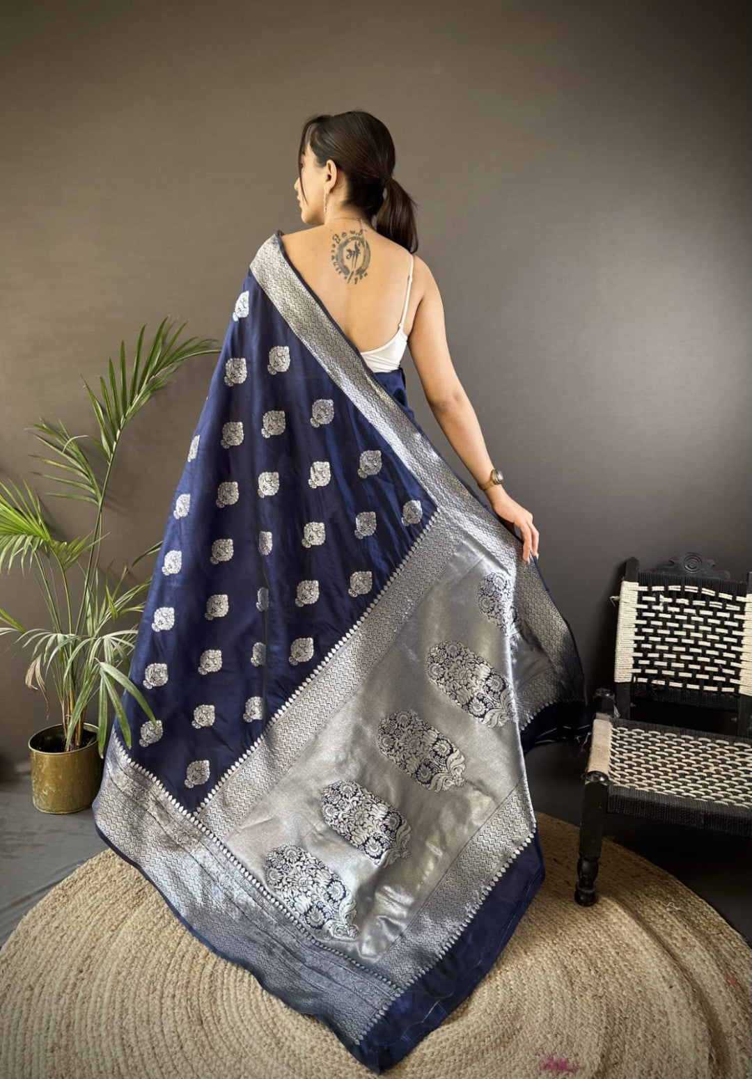Traditional Banarasi Silk Saree With Zari Weaving Work