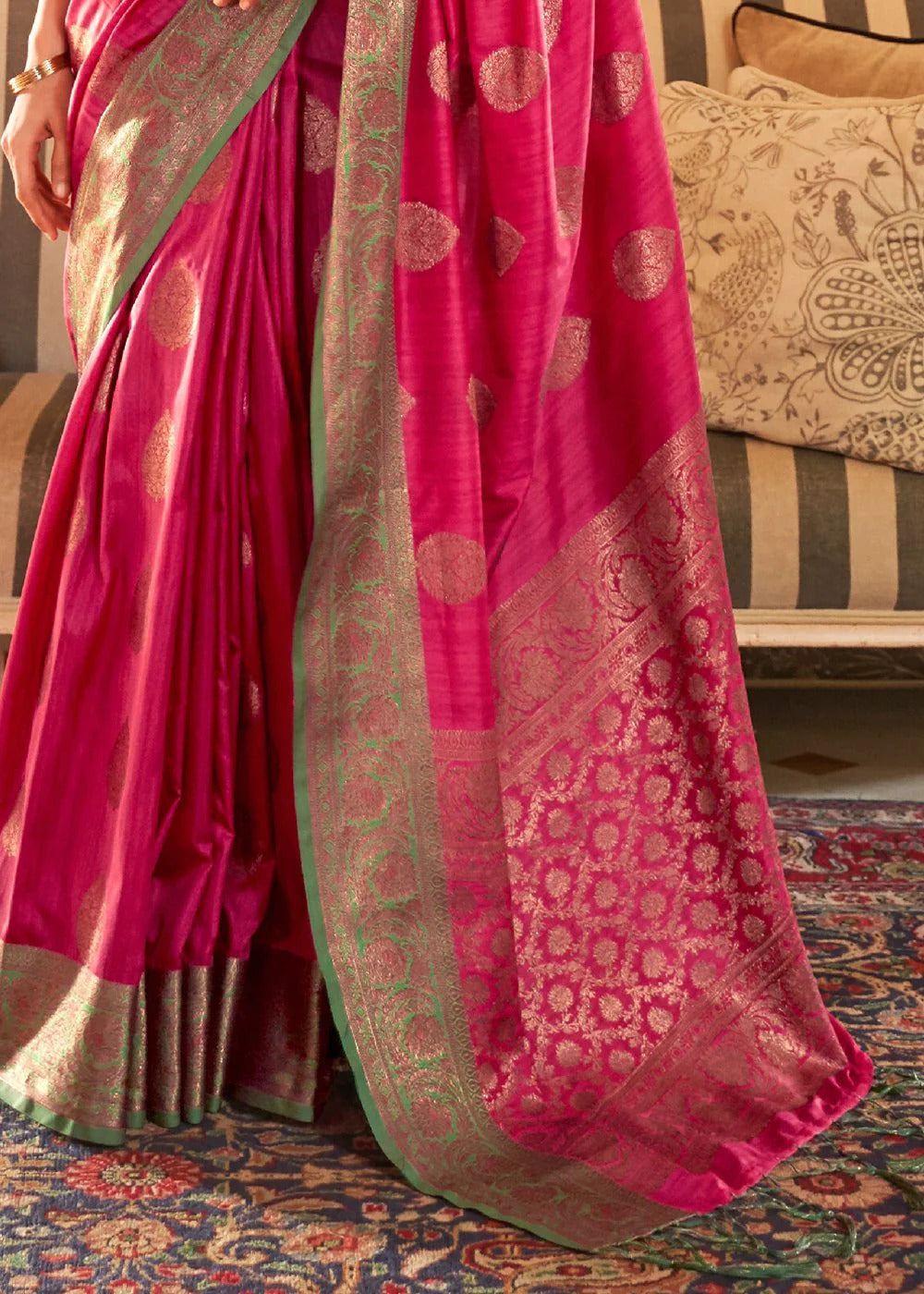 Soft Banarasi Silk Saree With Zari Weaving Work