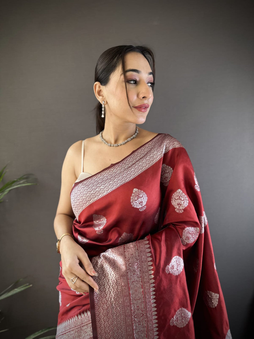 Traditional Banarasi Silk Saree With Zari Weaving Work