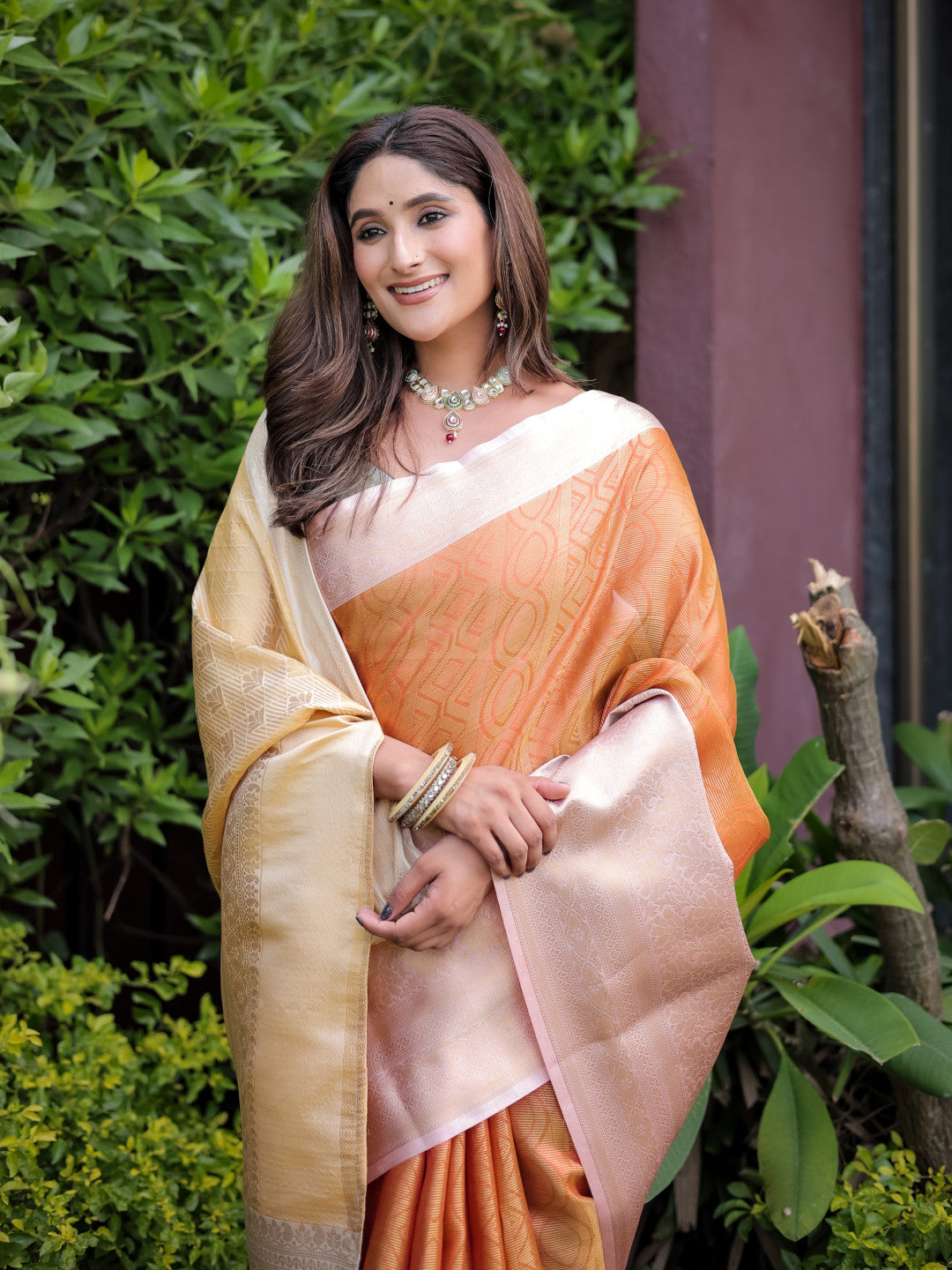Banarasi Handloom Silk Saree With Zari Weaving Work