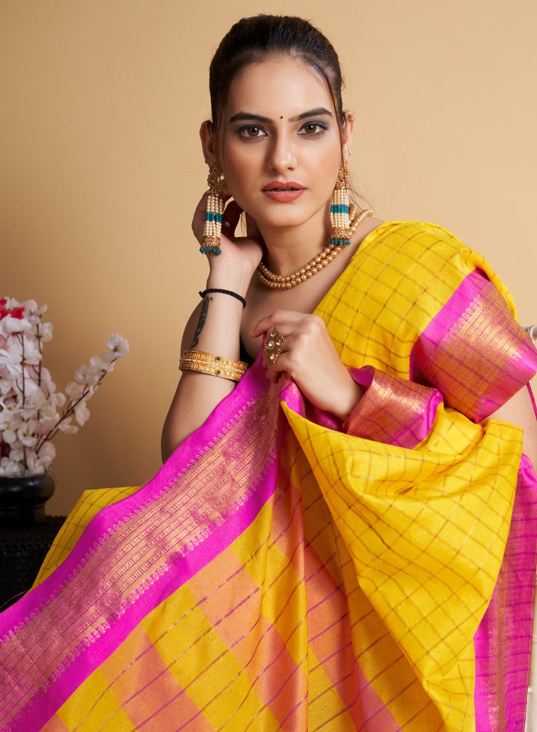 Soft Cotton Saree With Zari Weaving Work