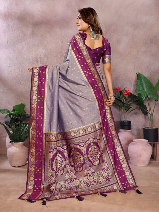 Lavender Traditional Banarasi Silk Saree With Zari Weaving Work
