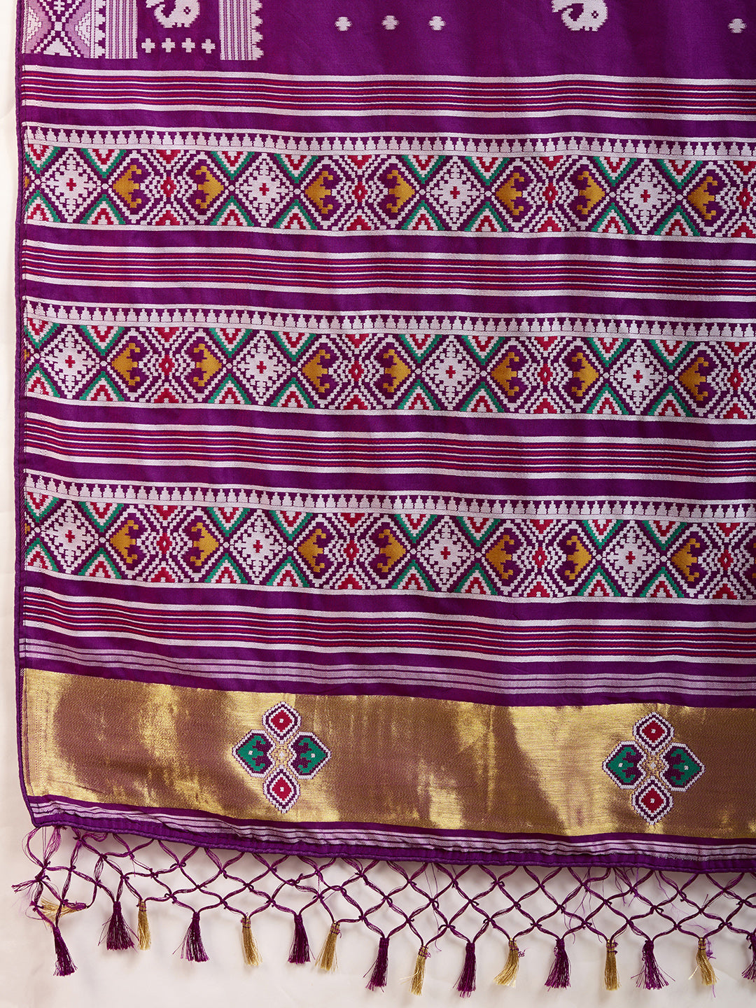 Traditional Muslin Dola Silk Saree With Meenakari Zari Weaving Work