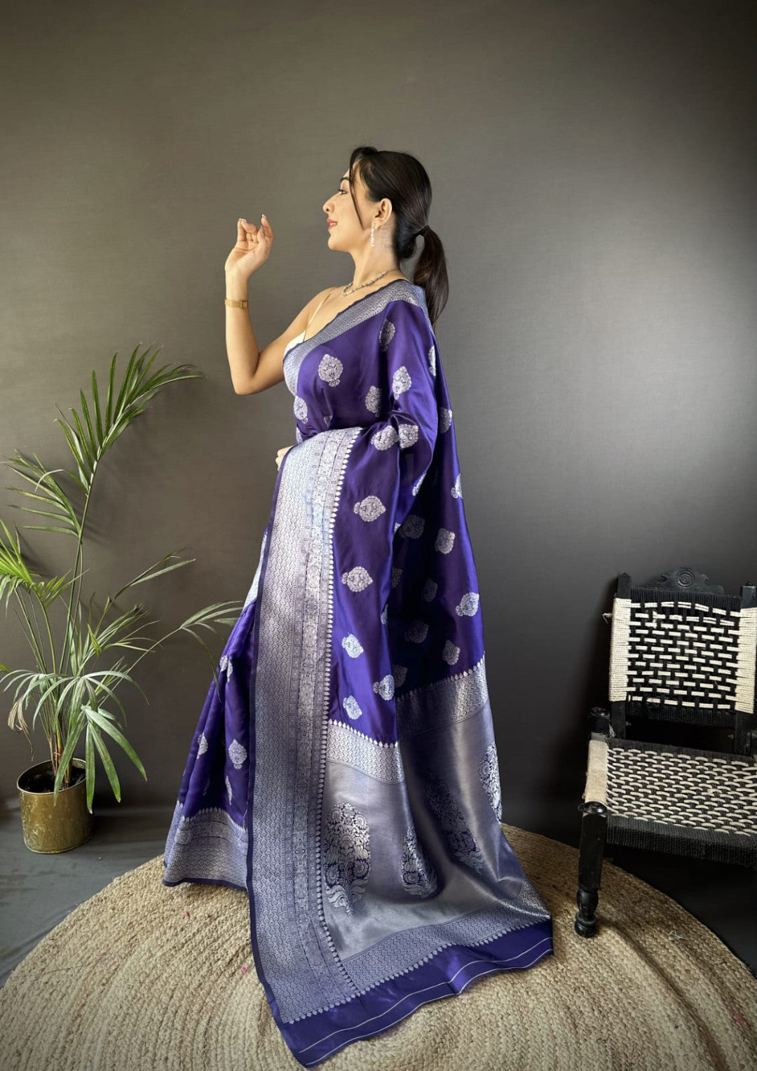 Traditional Banarasi Silk Saree With Zari Weaving Work
