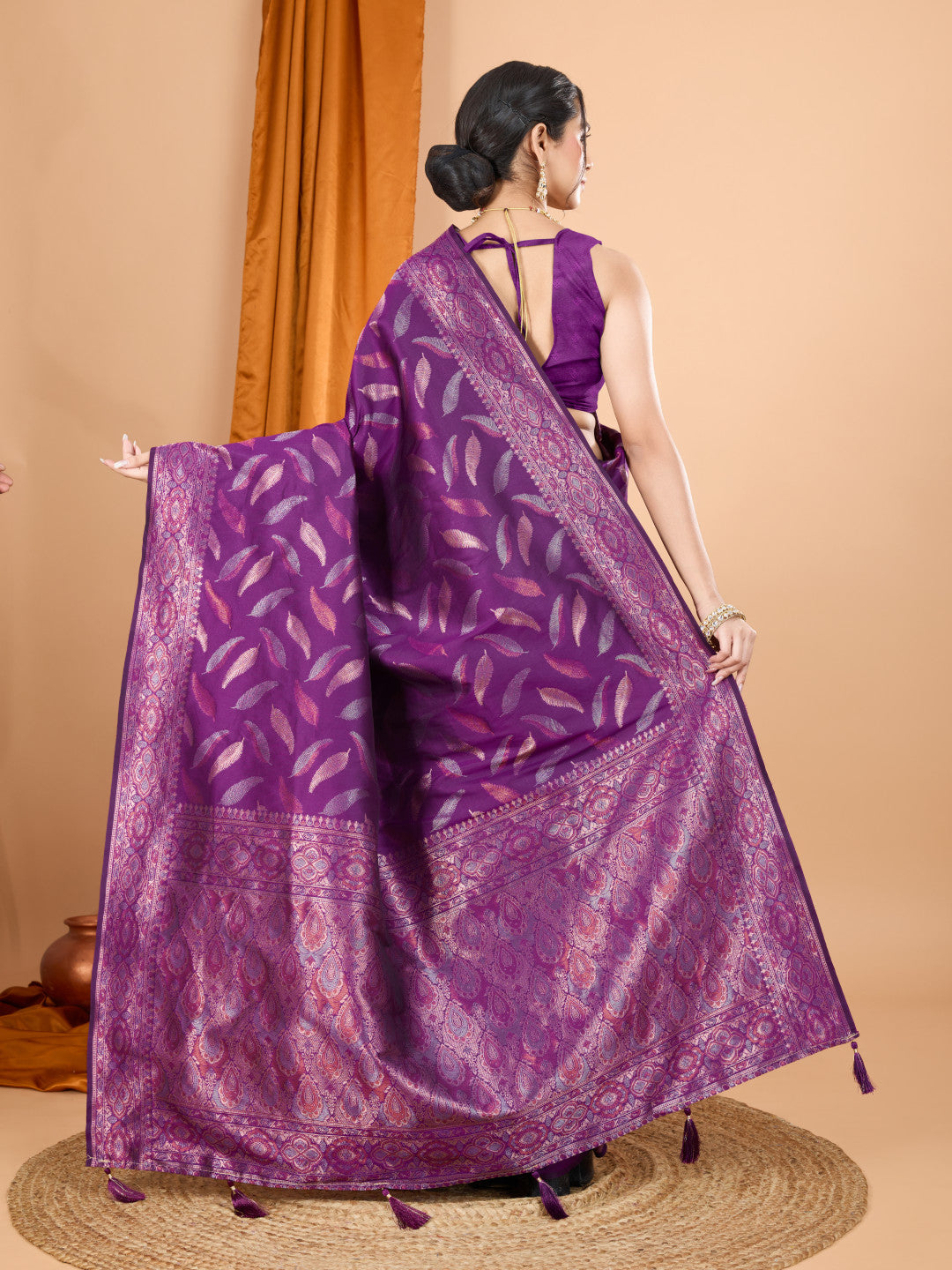 Traditional Banarasi Silk Saree With Zari Weaving Work