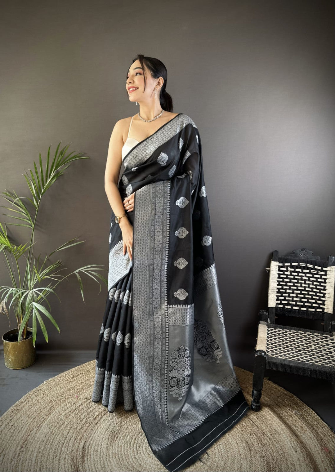 Traditional Banarasi Silk Saree With Zari Weaving Work