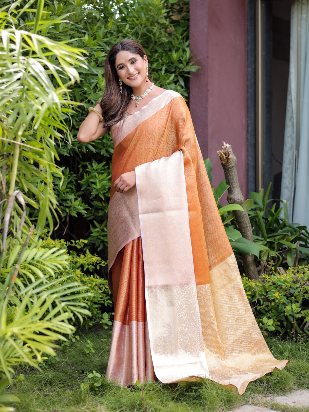 Banarasi Handloom Silk Saree With Zari Weaving Work