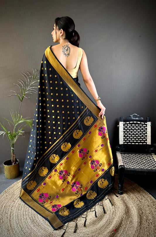 Black Traditional Paithani Silk Saree With Zari Weaving Work