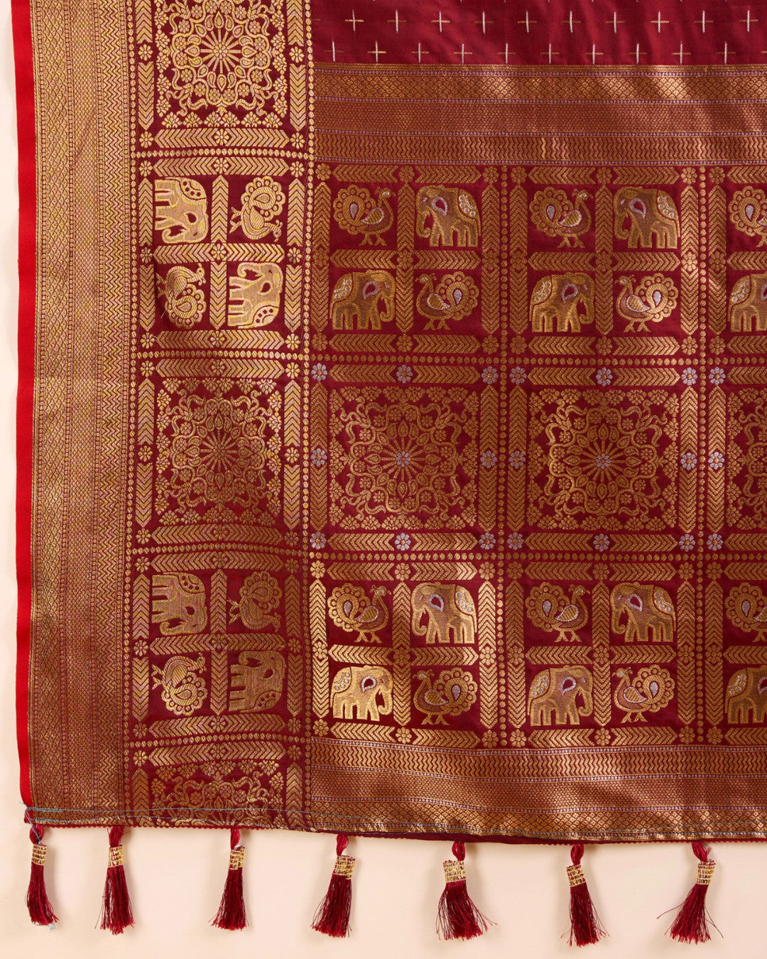 Banarasi Silk Saree With Zari Weaving Work