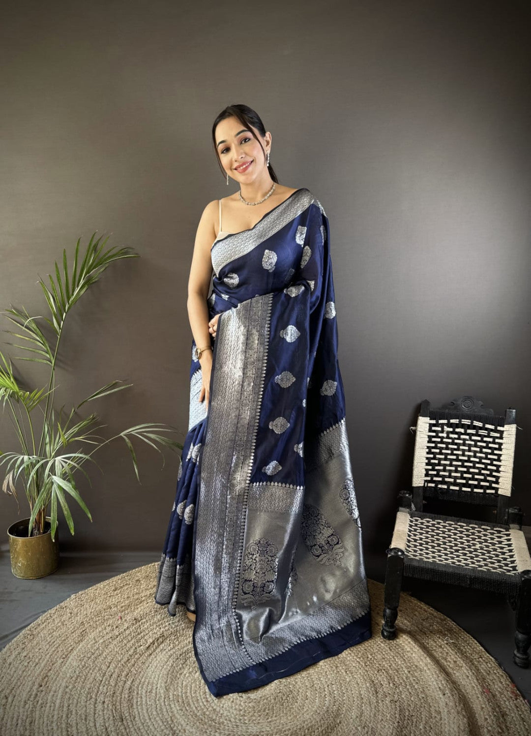 Traditional Banarasi Silk Saree With Zari Weaving Work