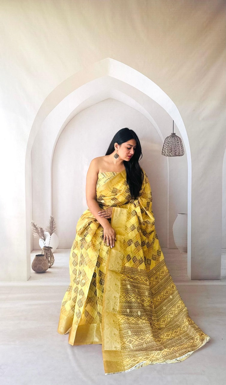 Soft Dola Silk Saree With Digital Printed Work