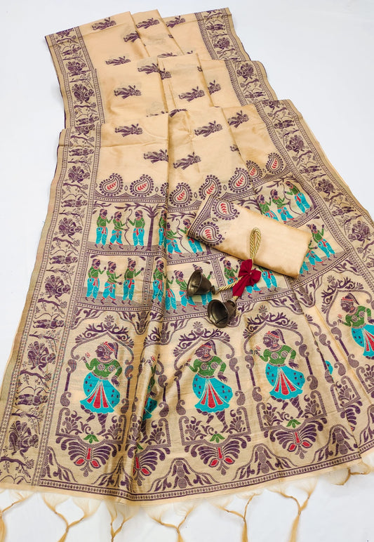 Cream Traditional Handloom Raw Silk Saree With Woven Design