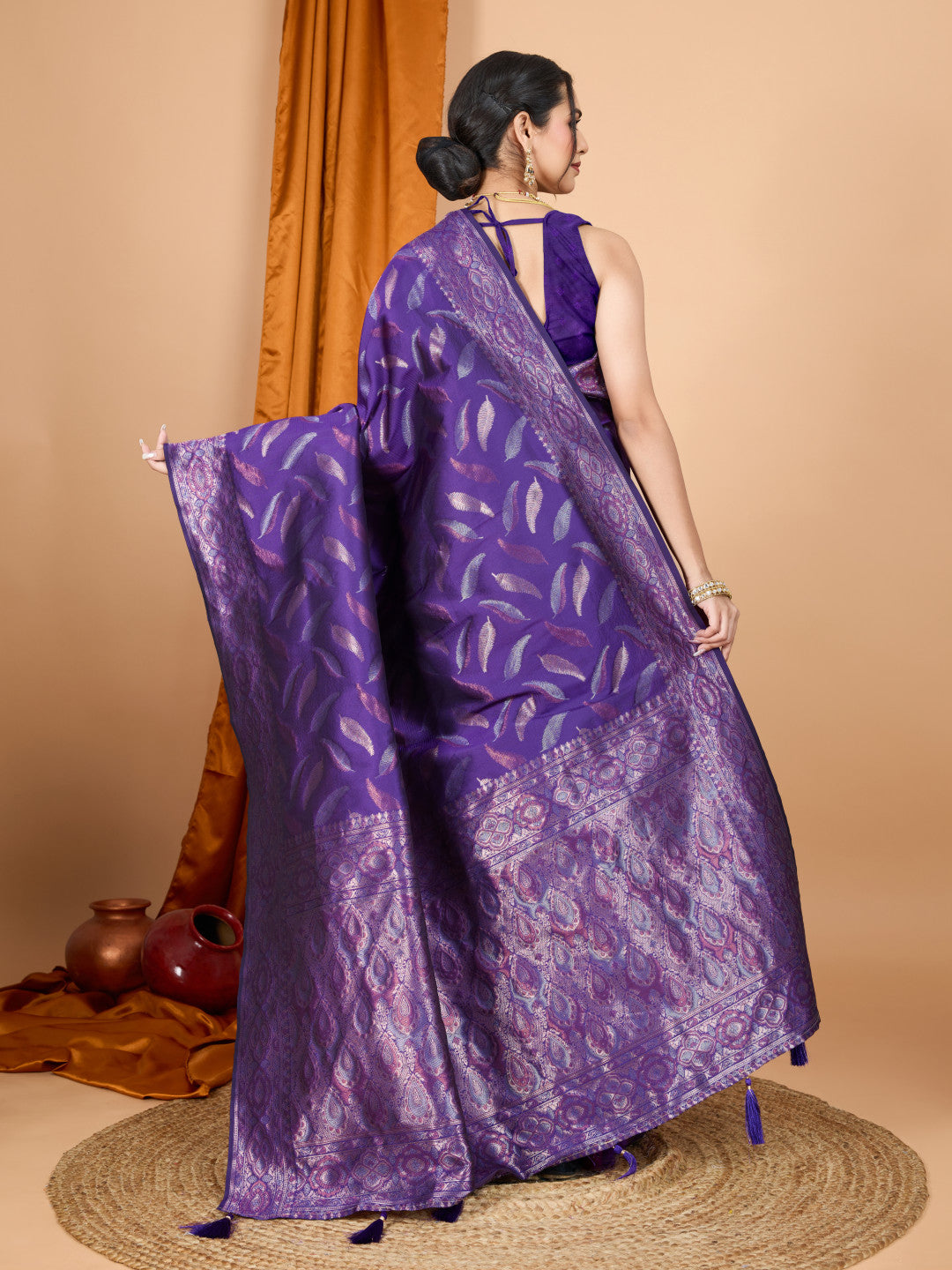 Traditional Banarasi Silk Saree With Zari Weaving Work