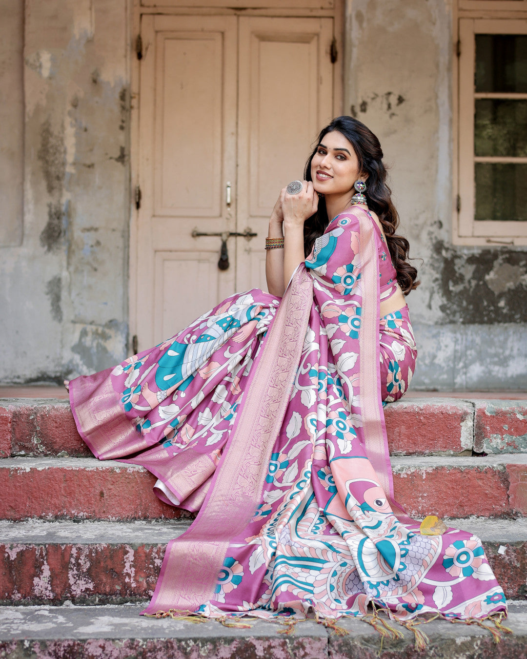 Light Magenta Kalamkari Digital Printed Tussar Silk Saree With Zari Motif Border