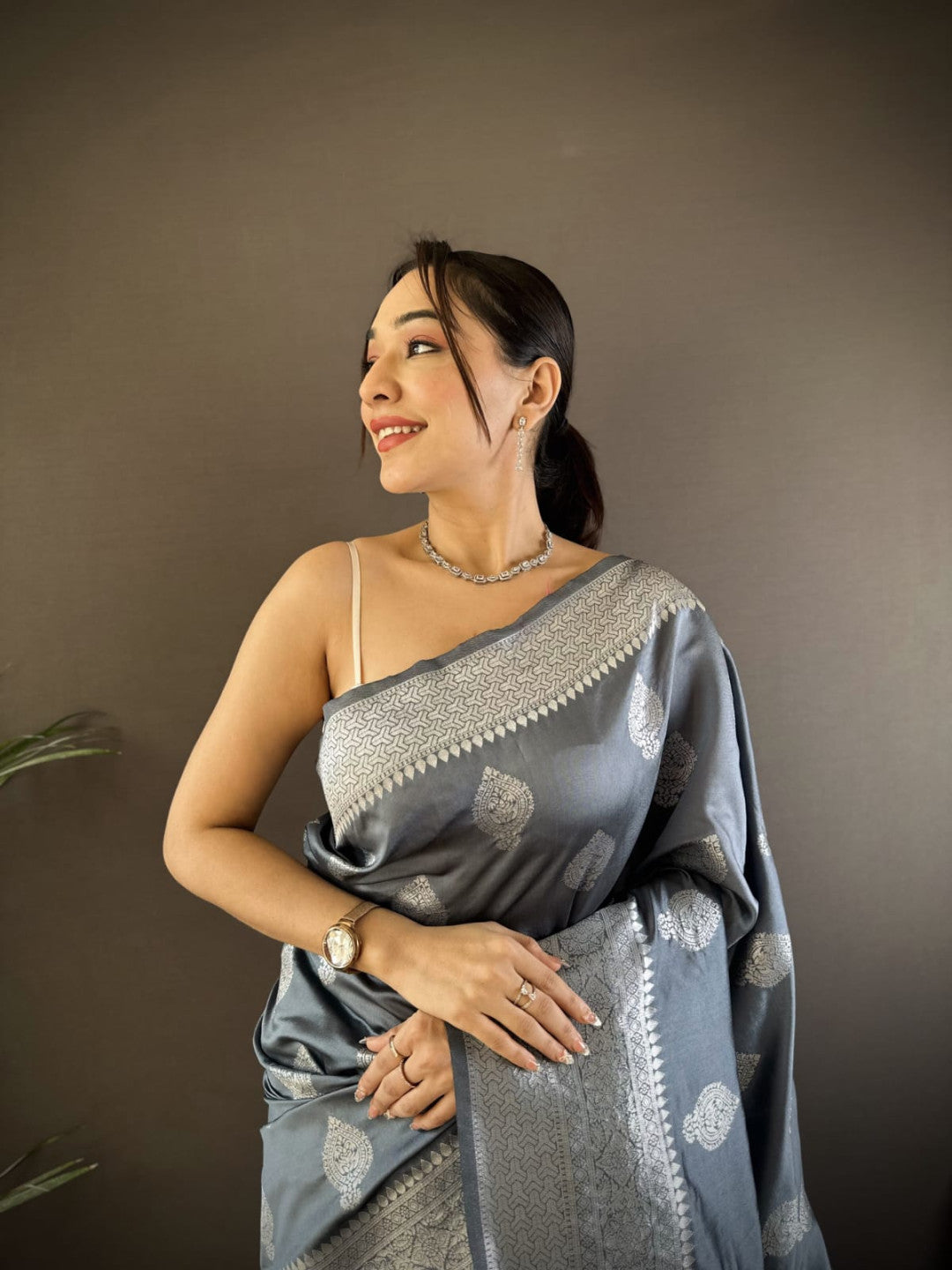 Traditional Banarasi Silk Saree With Zari Weaving Work