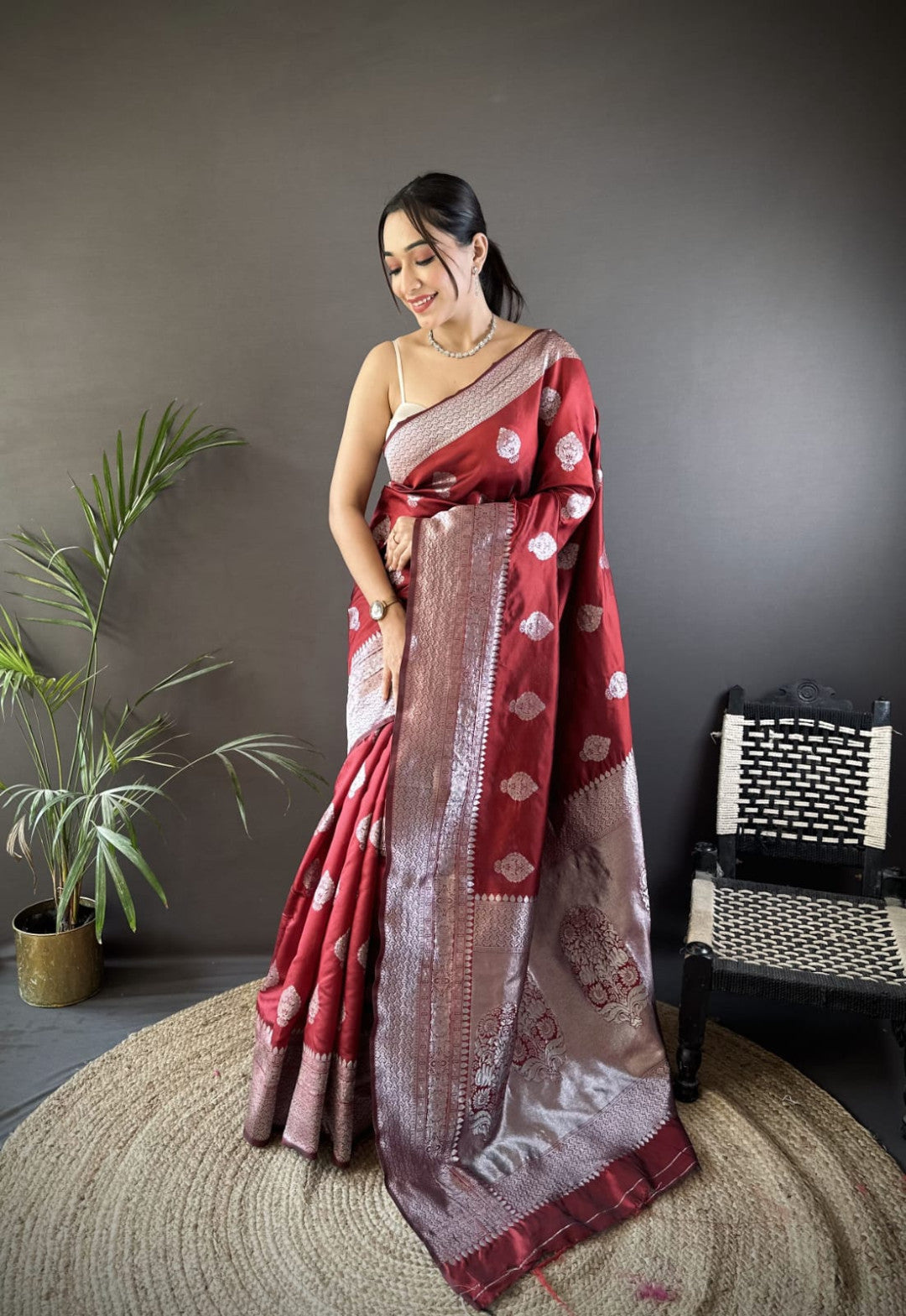 Traditional Banarasi Silk Saree With Zari Weaving Work