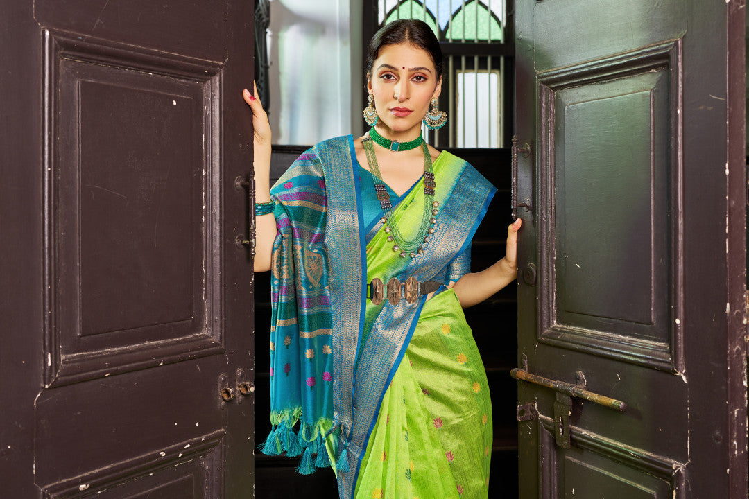 Handloom Raw Silk Saree With Zari Weaving Work