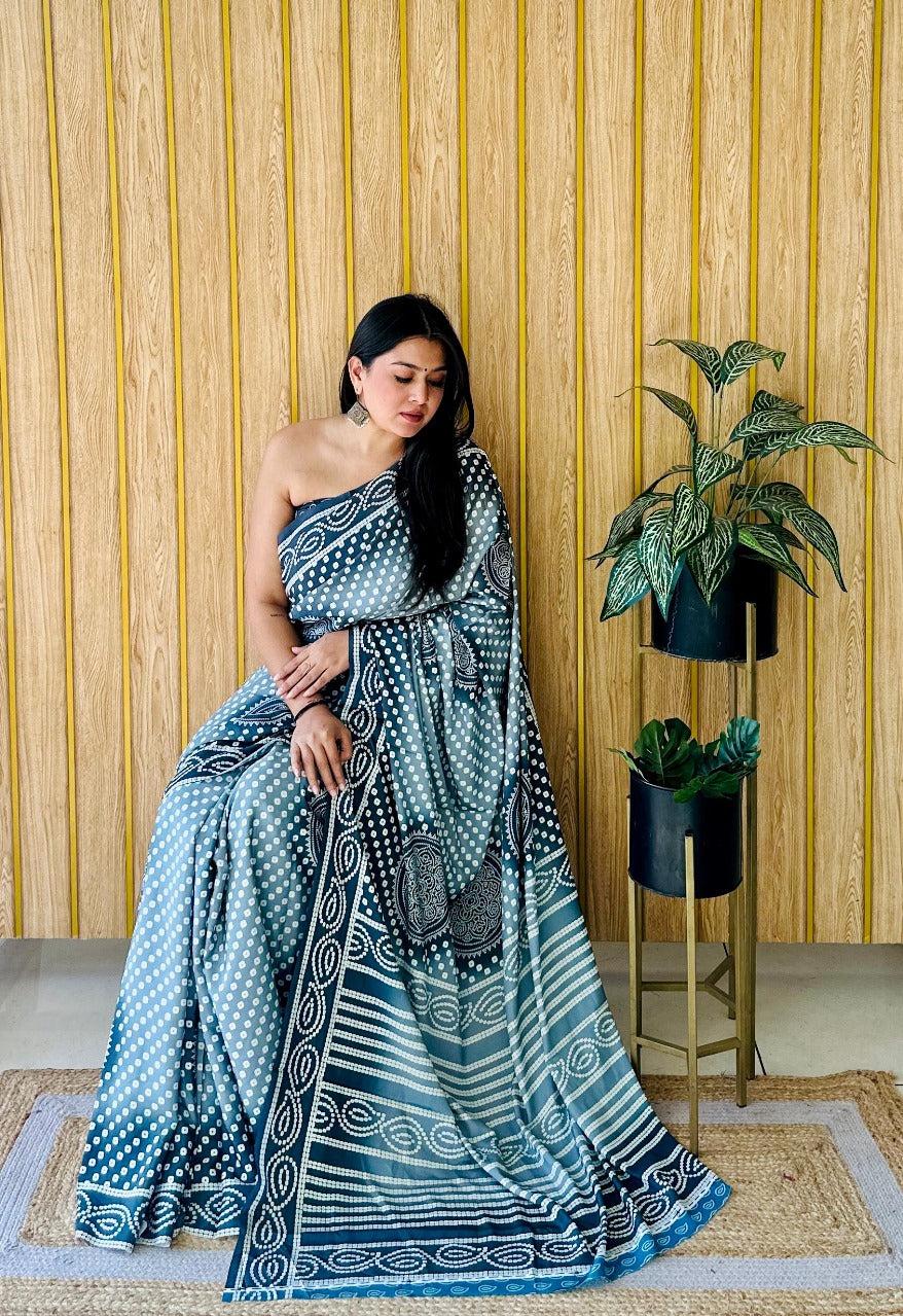 Crepe Silk Saree With Digital Bandhej Printed Work