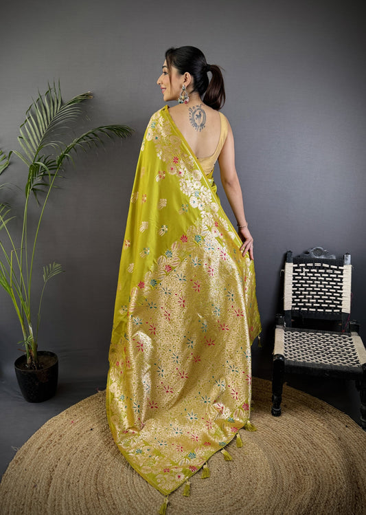 Parrot Green Premium Banarasi Silk Saree With Meenakari Zari Weaving Work