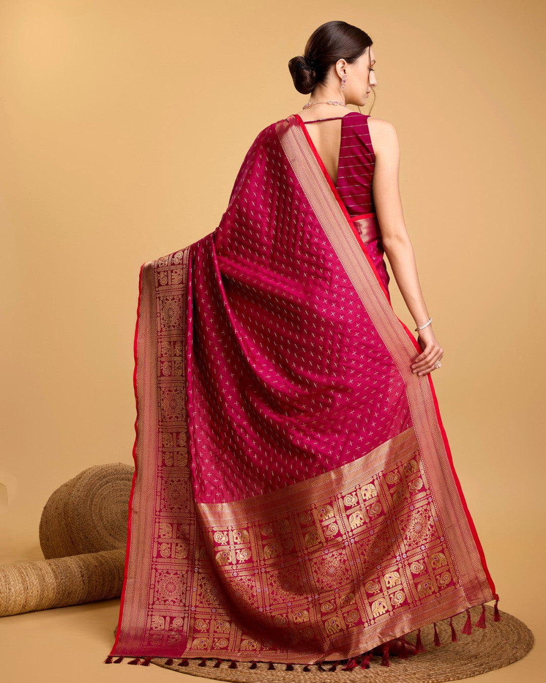 Banarasi Silk Saree With Zari Weaving Work