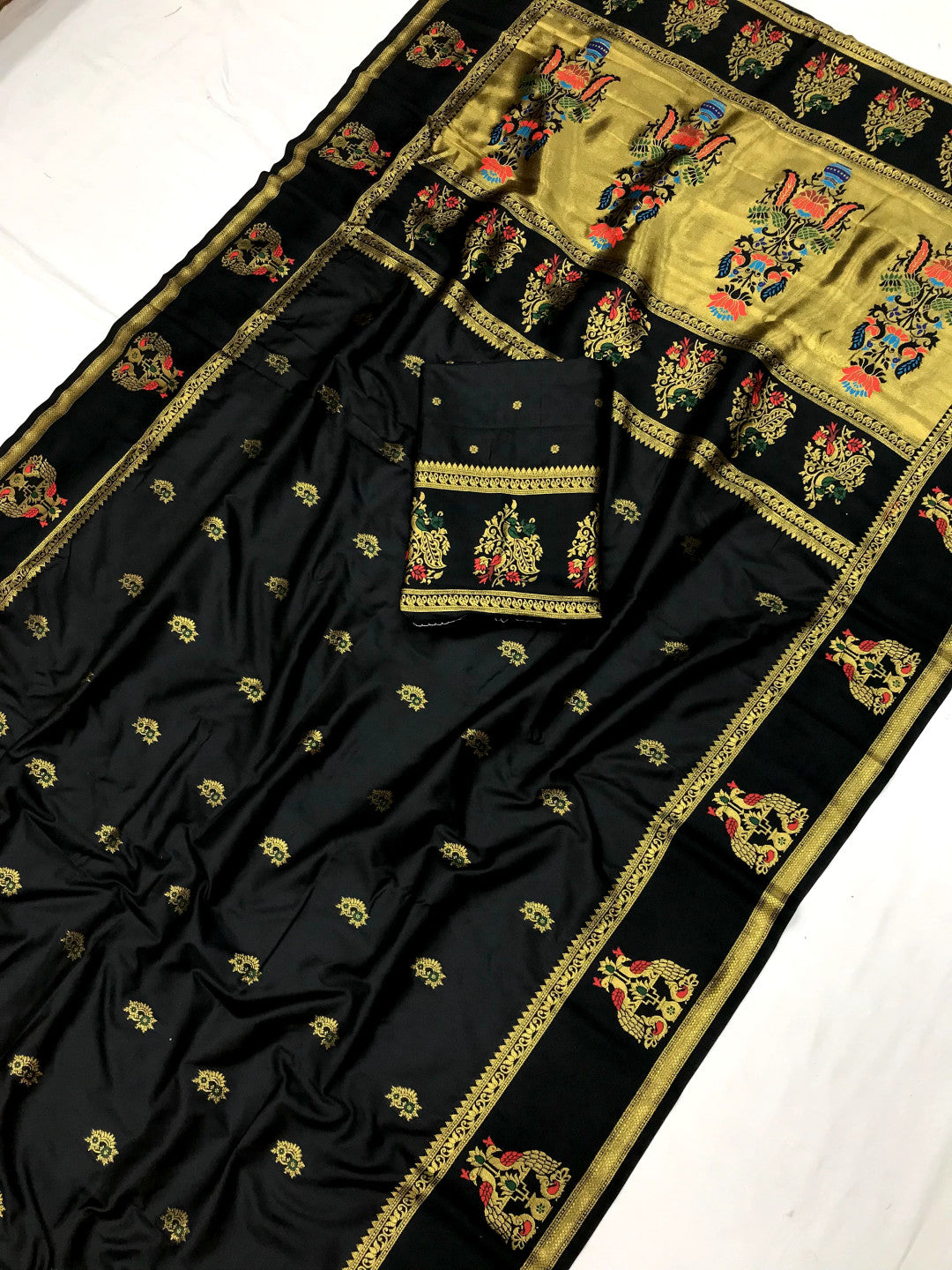 Black Paithani Silk Saree With Meenakari Zari Weaving Work