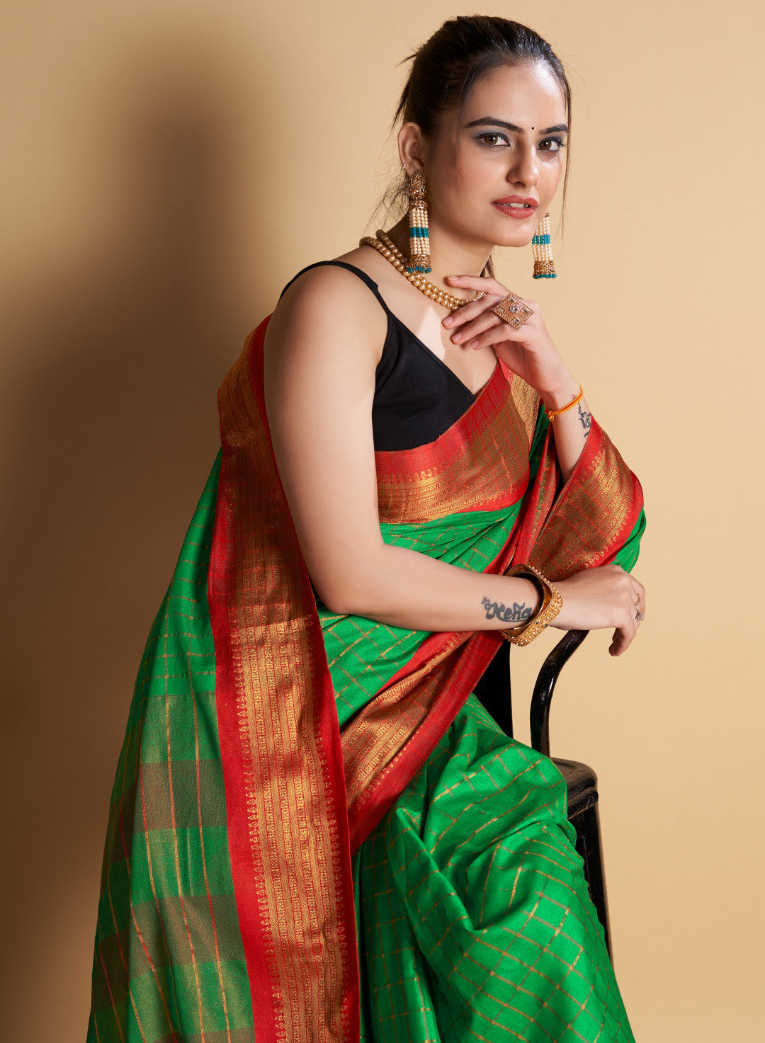 Soft Cotton Saree With Zari Weaving Work