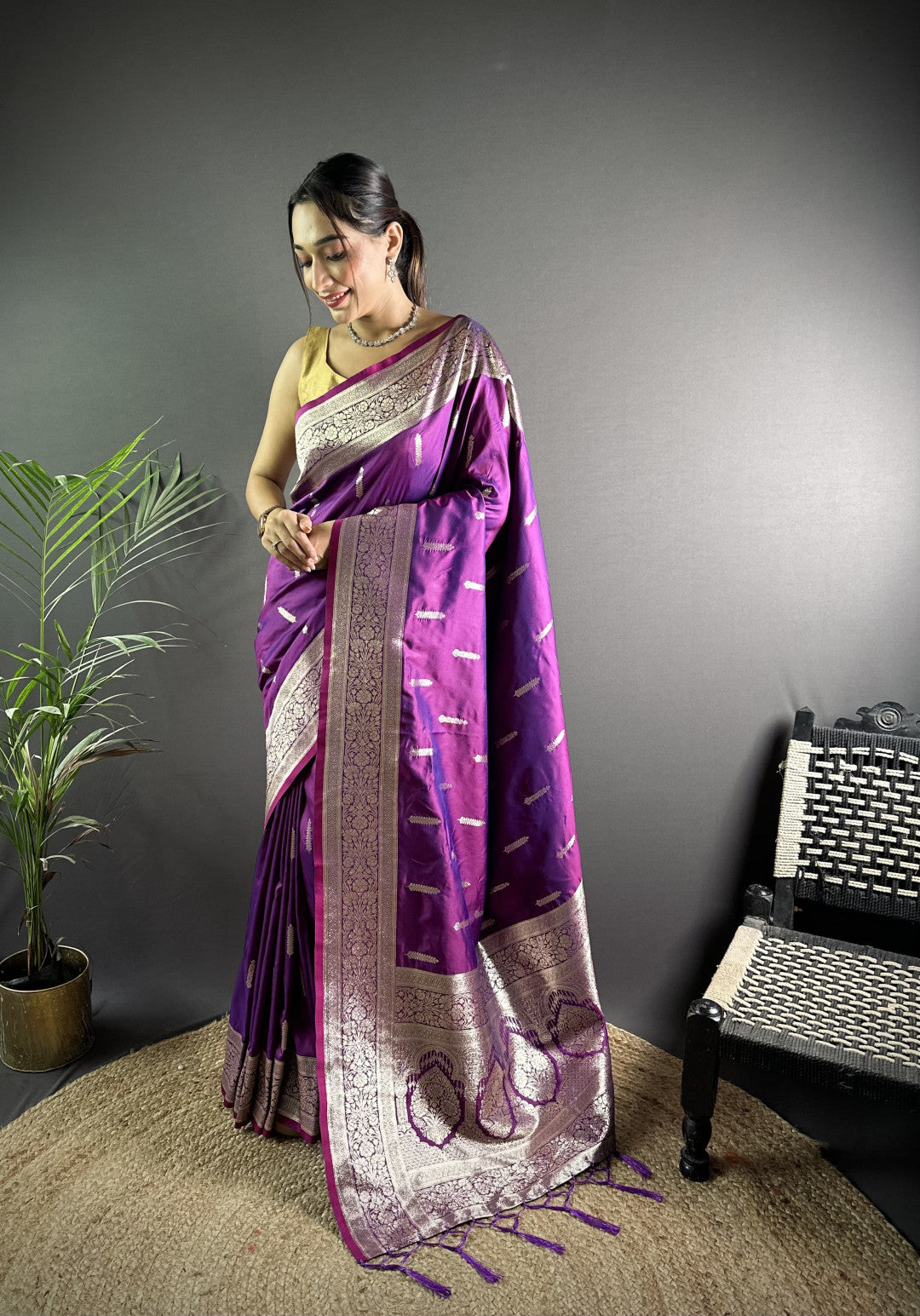 Purple Soft Banarasi Silk Saree With Zari Weaving Work