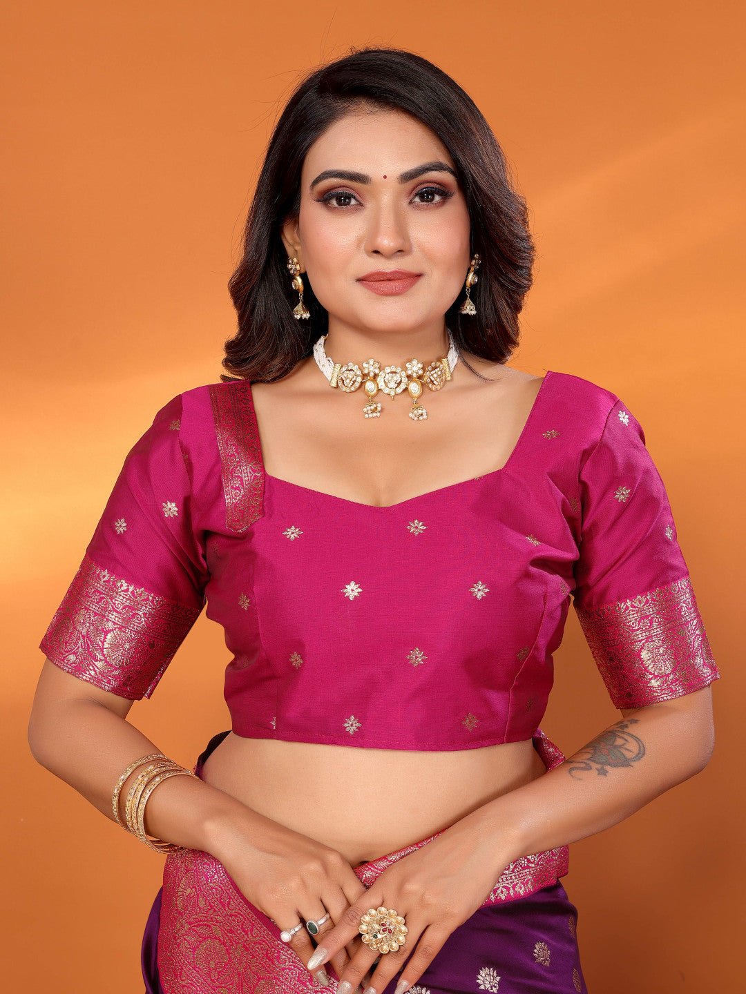 Magenta Traditional Banarasi Silk Saree With Zari Weaving Work