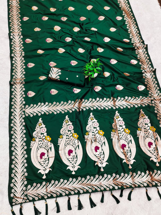 Green Traditional Banarasi Silk Saree With Zari Weaving Work