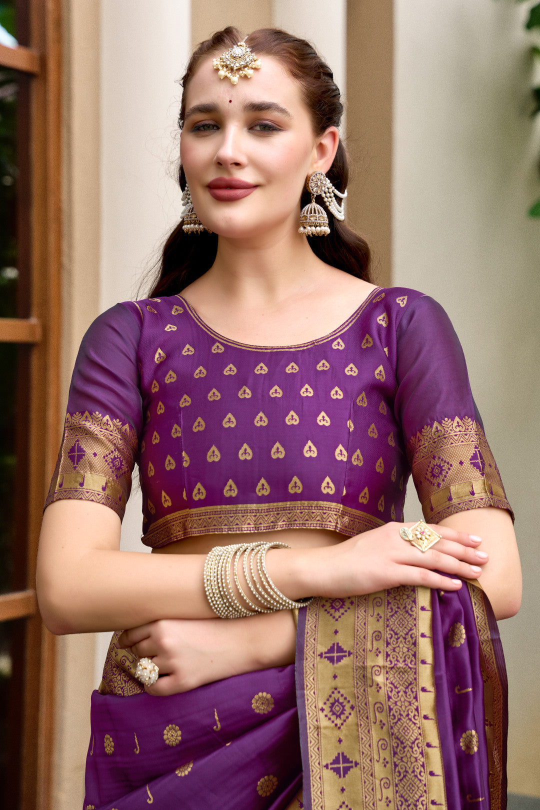 Traditional Magenta Paithani Silk Saree With Zari Weaving Work