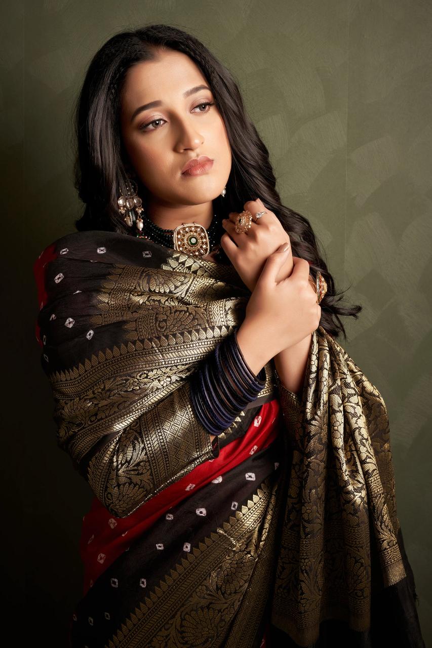 Hand Bandhej Bandhani Saree With Zari Border