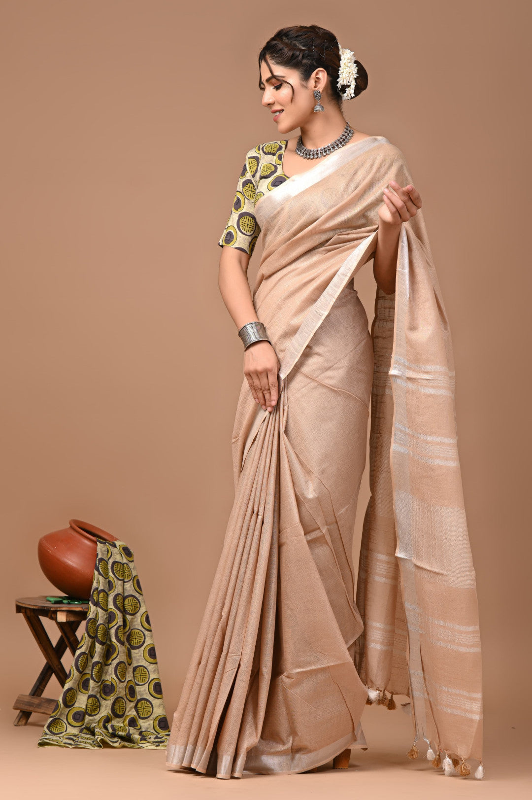 Cream Colour Pure Plain Linen Cotton Saree With Ajrakh Blockprinted Cotton Blouse