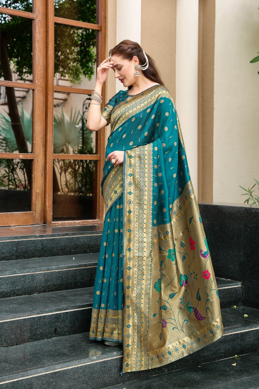 Traditional Morpeach Paithani Silk Saree With Zari Weaving Work