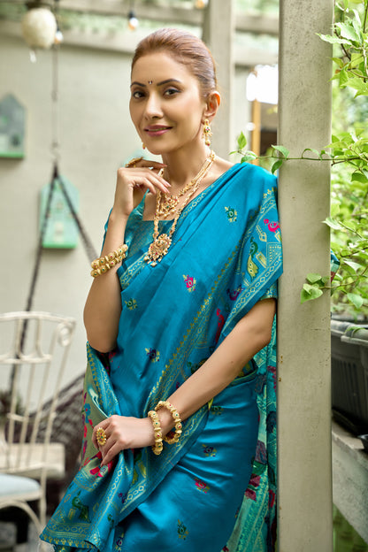 Traditional Firoji Paithani Silk Saree With Zari Weaving Work