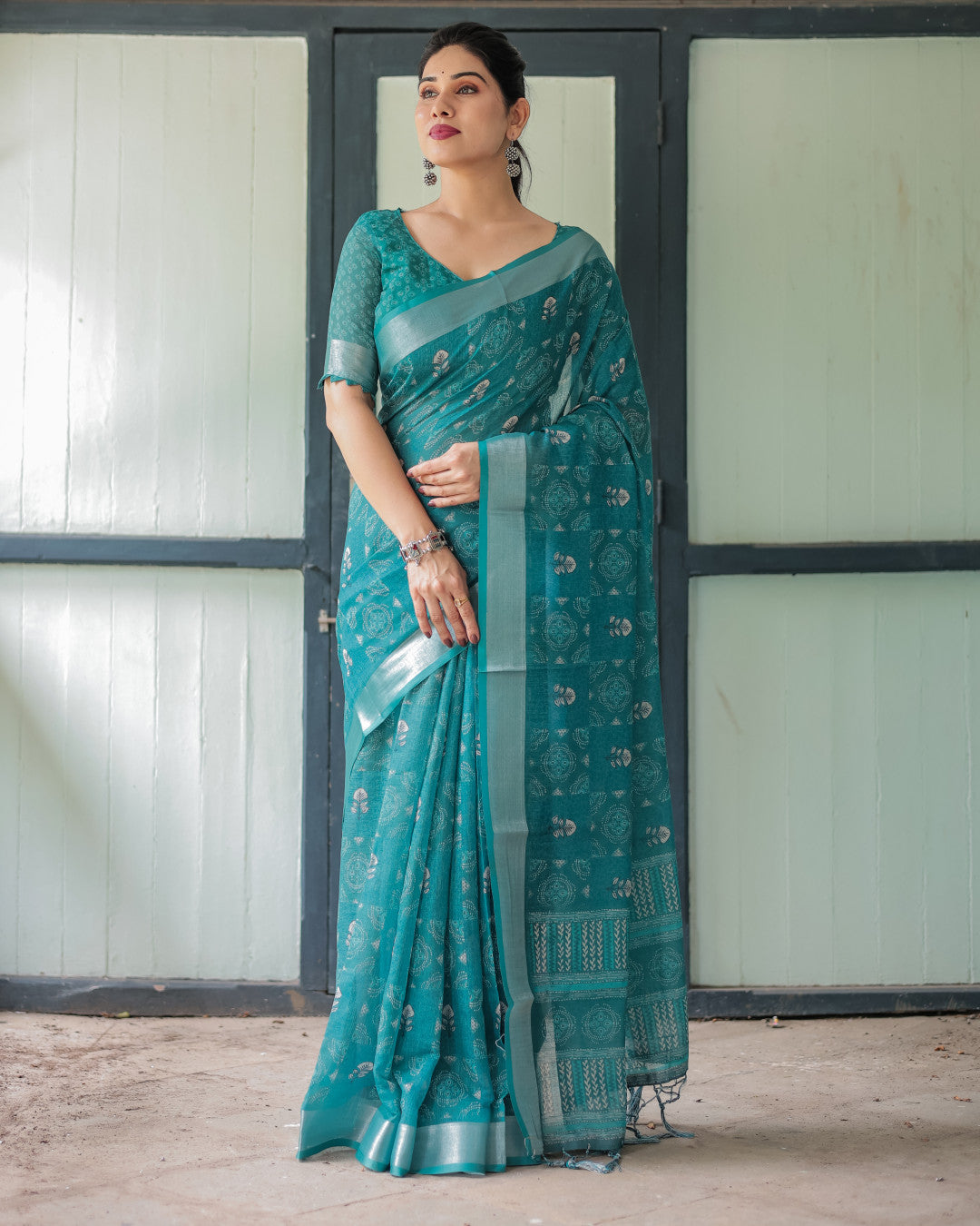 Rama Green Soft Linen Cotton Saree With Digital Printed Work