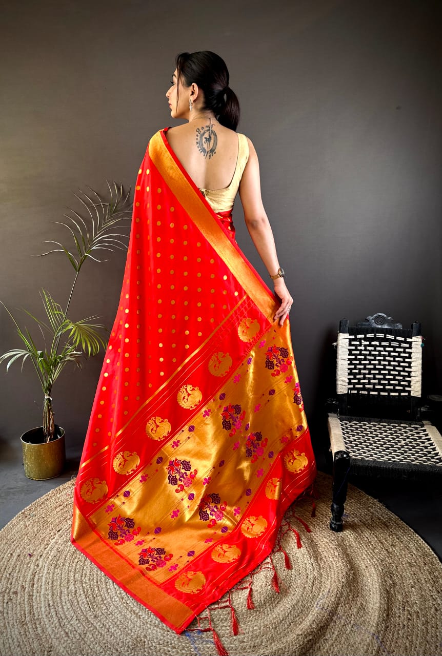 Red Traditional Paithani Silk Saree With Zari Weaving Work