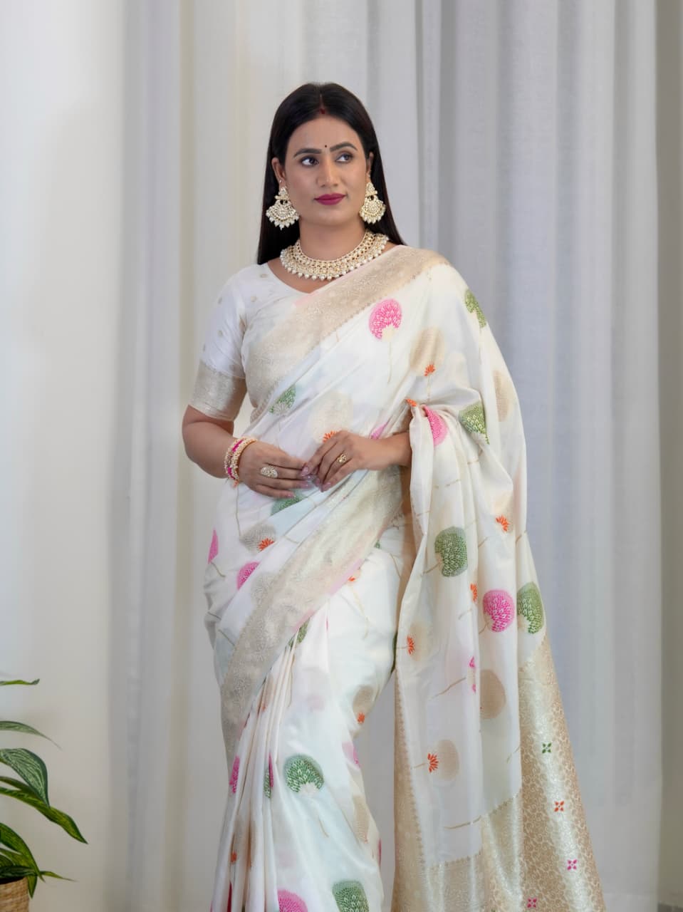 White Khaddi Georgette Banarasi Saree With Meenakari Weaving Work