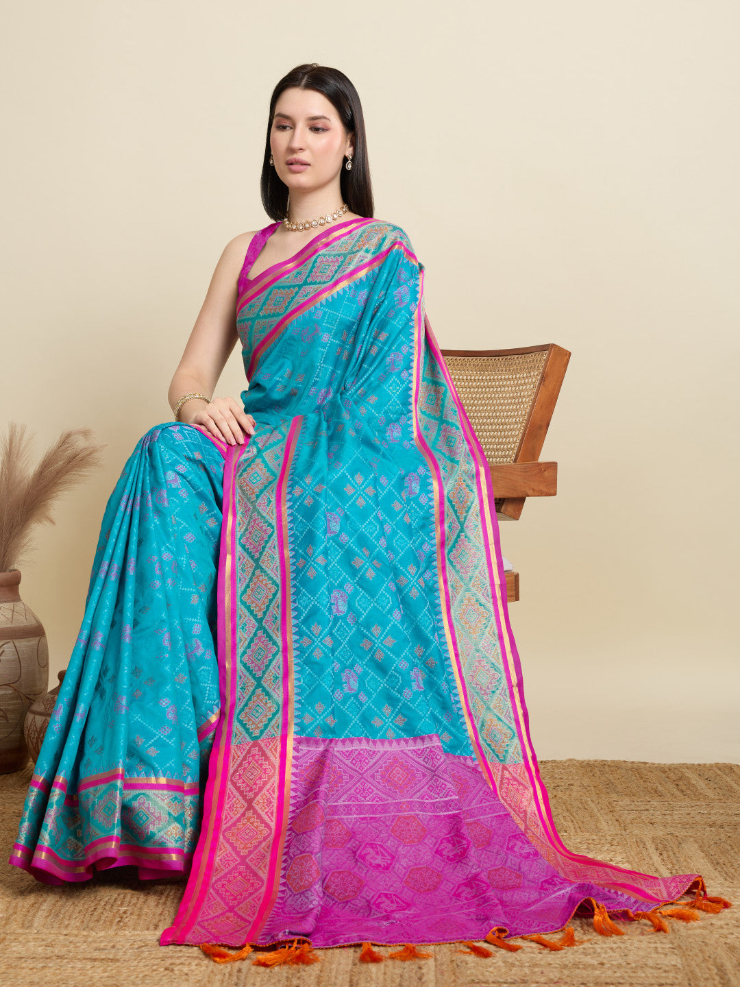 Firoji Traditional Patola Silk Saree With Weaving Work
