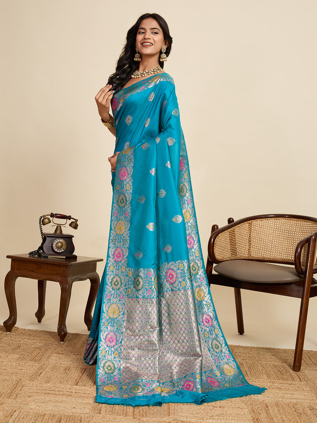 Traditional Firoji Color Jacquard Silk Saree With Zari Work
