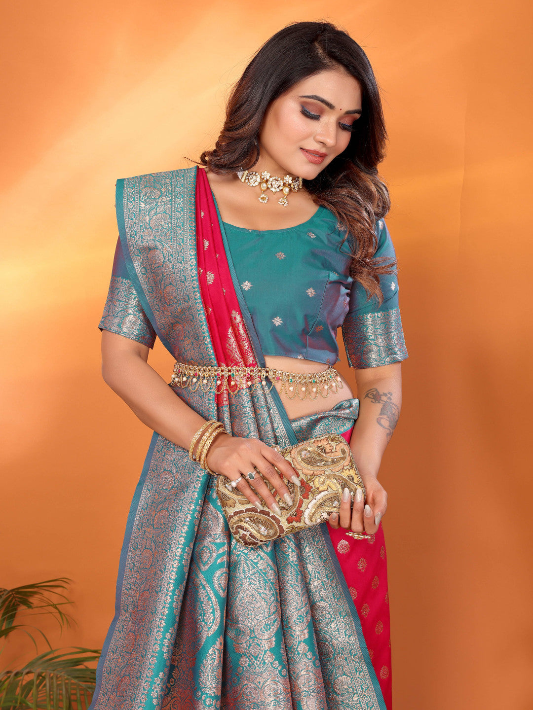 Rani Pink Traditional Banarasi Silk Saree With Zari Weaving Work