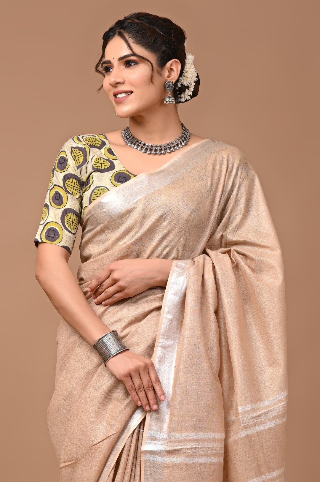 Cream Colour Pure Plain Linen Cotton Saree With Ajrakh Blockprinted Cotton Blouse