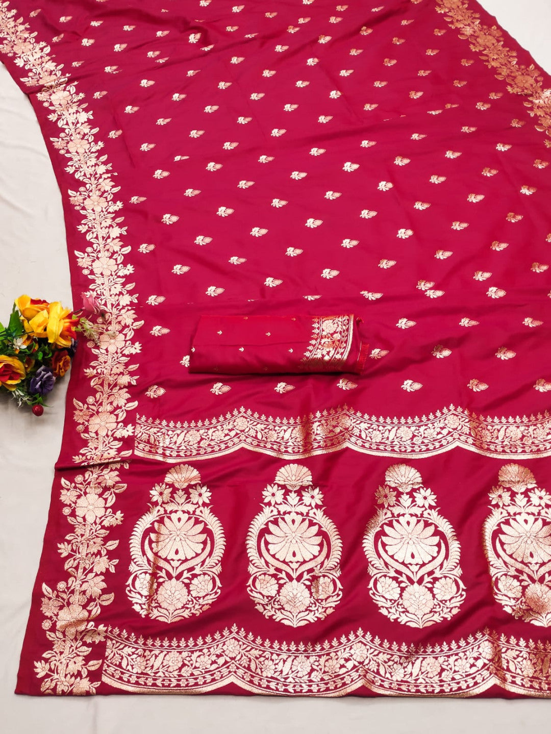 Pink Soft Banarasi Silk Saree With Zari Weaving Work