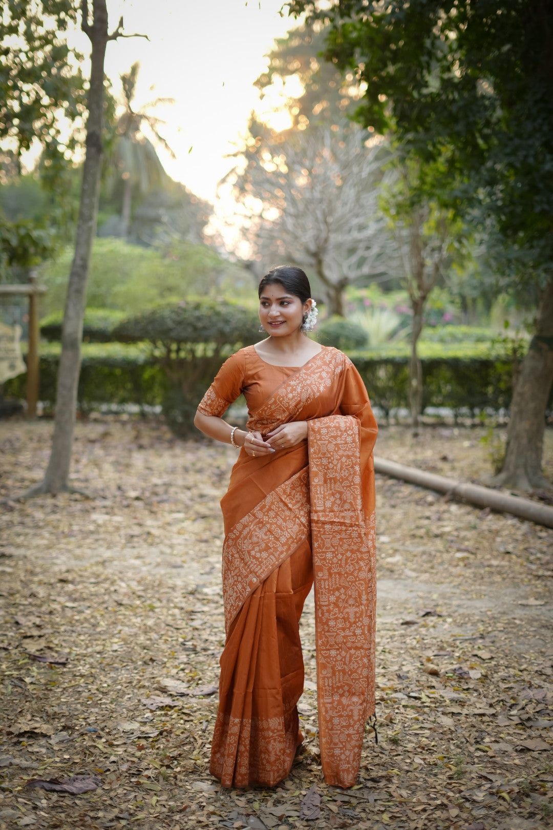 Orange Handloom Raw Silk Saree With Contrast Weaving Work