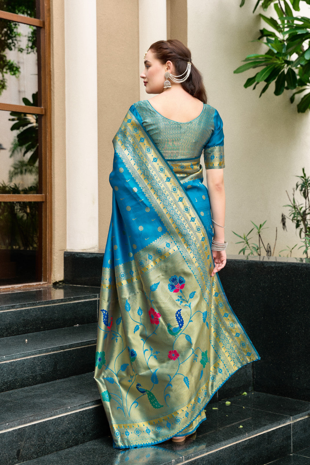 Traditional Firoji Paithani Silk Saree With Zari Weaving Work