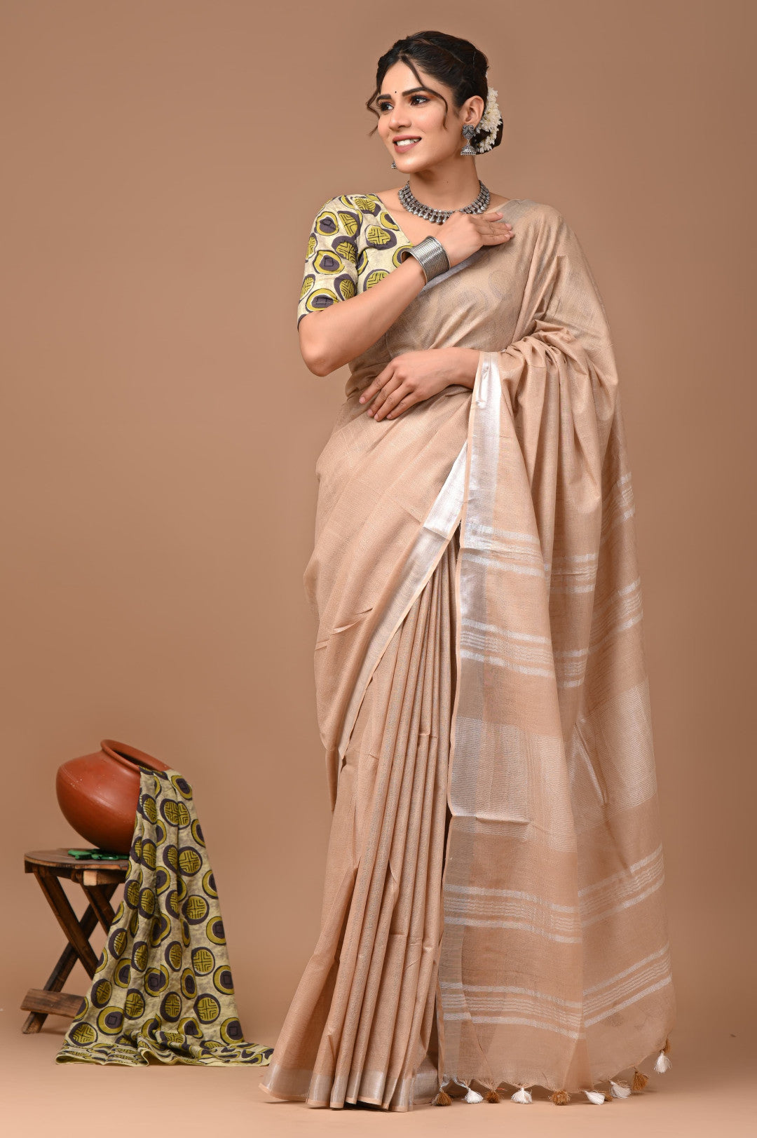 Cream Colour Pure Plain Linen Cotton Saree With Ajrakh Blockprinted Cotton Blouse