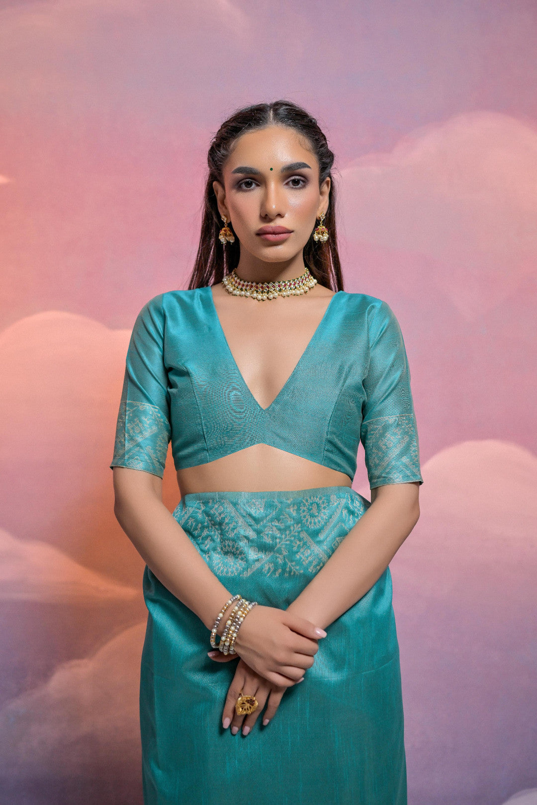 Firoji Color Handloom Raw Silk Saree With Contrast Weaving Work